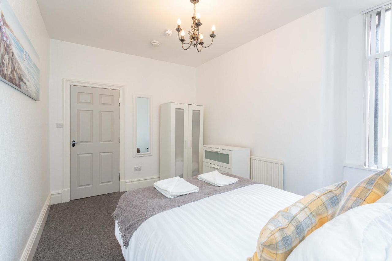 Cherry Property - Cherry Suite Blackpool Kültér fotó